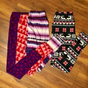 3 LuLaRoe and 1 Always brand patterned leggings.